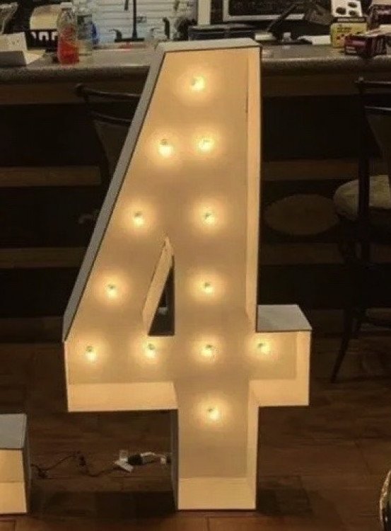 4ft Marque # 4