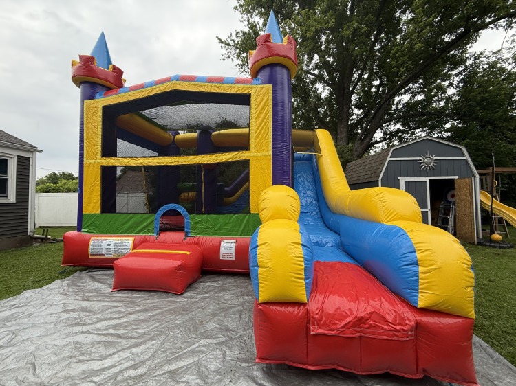 7 in 1 Combo Bounce House